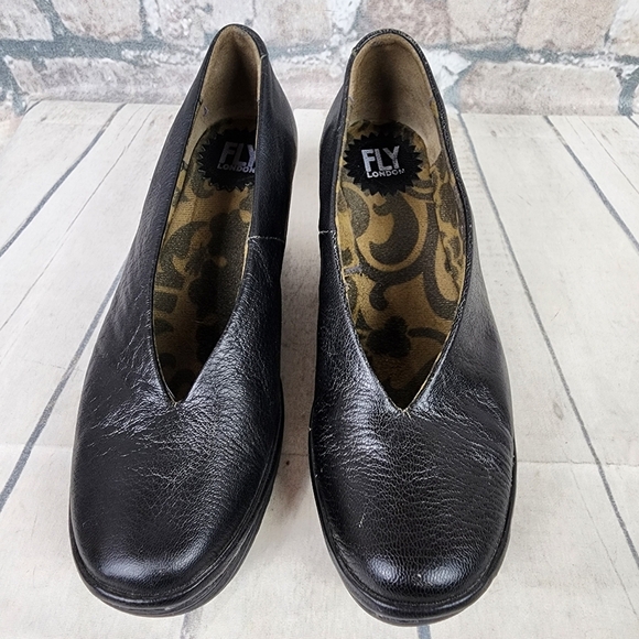 Fly London YAZ Leather Wedge Pump Black Size 38 Slip On Comfort - Picture 8 of 15